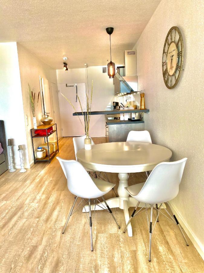 Studio Mit Panorama-Meerblick Und Direkter Strandlage In Scharbeutz Exteriör bild